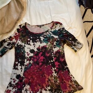 Cable & Gauge size M Floral Print Top